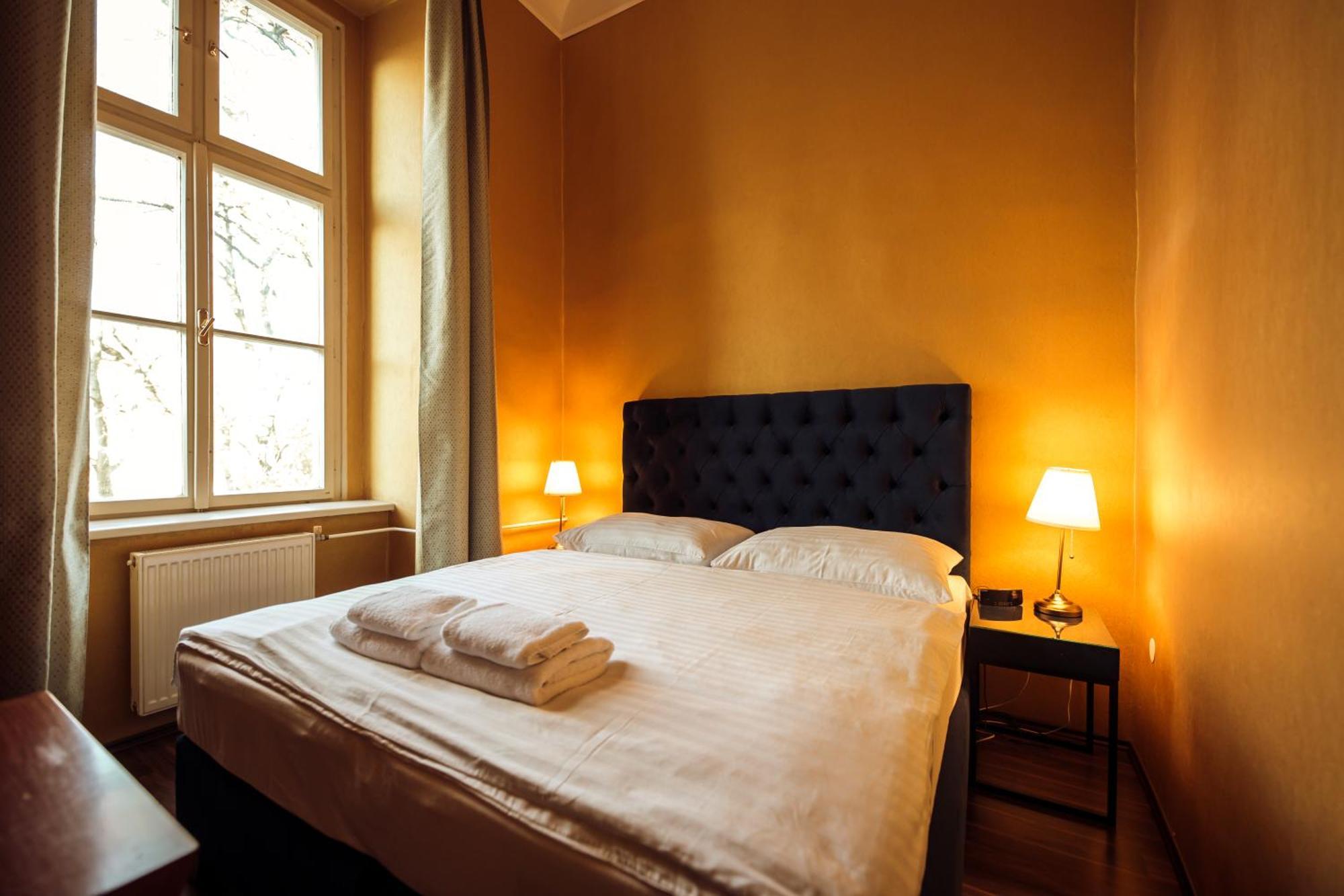 Hotel Kastiel Mojmírovce Buitenkant foto